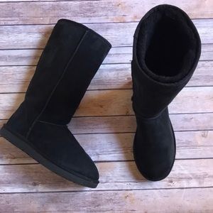 Ugg classic tall boots